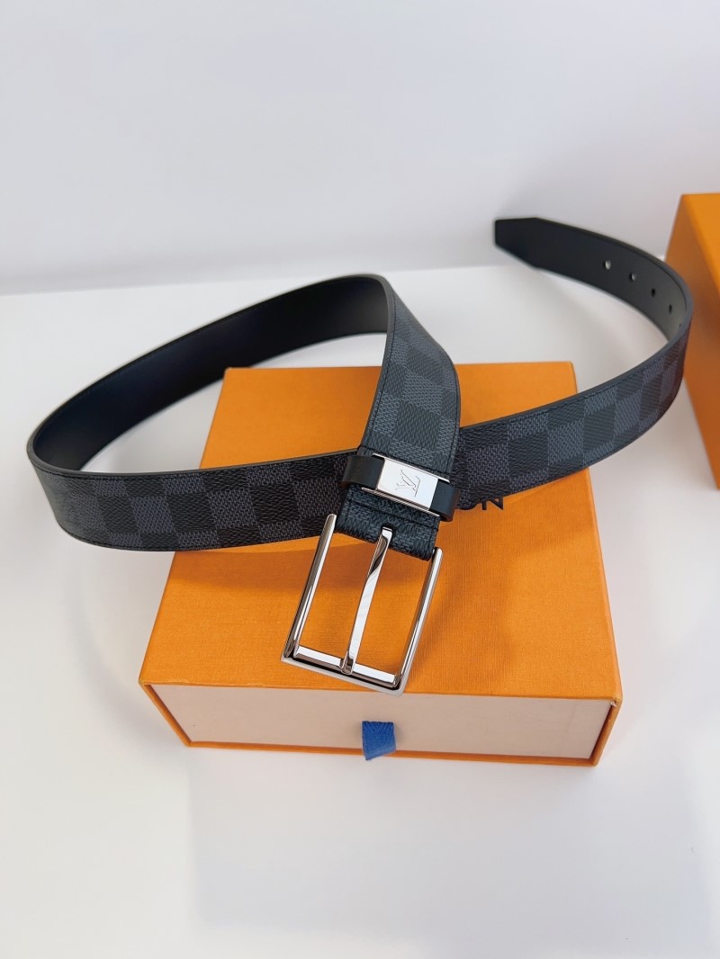 LOUIS VUITTON Belts